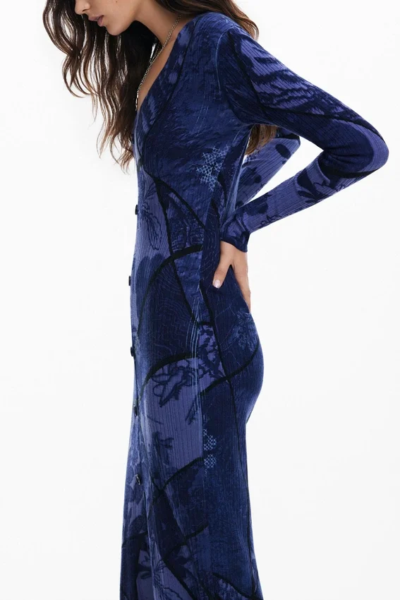 Midi-Kleid mit Blumenmuster Midi-Kleid mit Blumenmuster