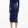 Midi-Kleid mit Blumenmuster Midi-Kleid mit Blumenmuster