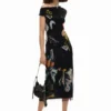 Midi-Kleid mit Collage-Print Midi-Kleid mit Collage-Print