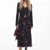 Midi-Kleid mit Karomuster Midi-Kleid mit Karomuster