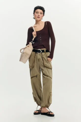 Mittlere bestickte Tasche