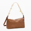 Mittlere bestickte Tasche Mittlere bestickte Tasche