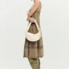 Mittlere Canvas-Tasche mit Blumenmuster Mittlere Canvas-Tasche mit Blumenmuster
