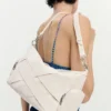 Mittlere geflochtene Logo-Tasche Mittlere geflochtene Logo-Tasche