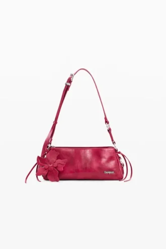 Mittlere Kunstledertasche mit Anhänger