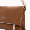 Mittlere Logo-Charm-Tasche Mittlere Logo-Charm-Tasche