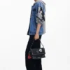 Mittlere Mickey Mouse™-Tasche mit Nieten Mittlere Mickey Mouse™-Tasche mit Nieten