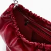 Mittlere ovale Logo-Tasche Mittlere ovale Logo-Tasche