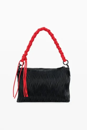 Mittlere Tasche mit Prägung