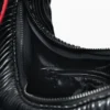 Mittlere Tasche mit Prägung