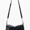 Mittlere Tasche mit Stickerei