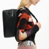 Mittlere Tasche mit Stickerei