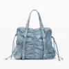Mittlerer Rucksack aus Denim mit Rüschen