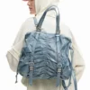 Mittlerer Rucksack aus Denim mit Rüschen