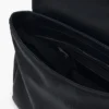 Mittlerer Rucksack mit bestickten Anhängern Mittlerer Rucksack mit bestickten Anhängern
