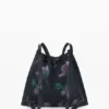 Mittlerer Rucksack mit Blumenstruktur Mittlerer Rucksack mit Blumenstruktur