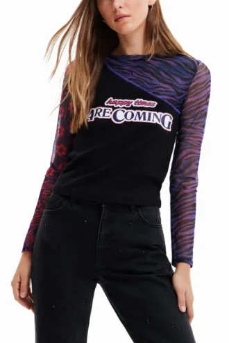 Patchwork-Tüll-T-Shirt mit Aufdruck