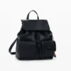 Perforierter kleiner Rucksack Perforierter kleiner Rucksack
