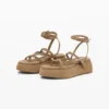 Plateausandalen aus Leder
