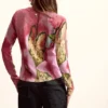 Pullover entworfen von Christian Lacroix Pullover entworfen von Christian Lacroix