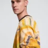 Pullover mit abstraktem Print Pullover mit abstraktem Print