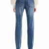 Push-up-Skinny-Jeans mit Blumenmuster