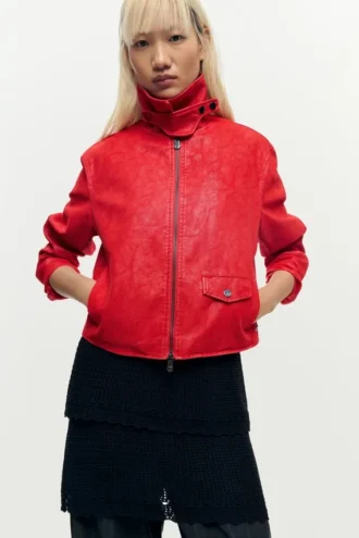 Rote Kunstleder-Jacke
