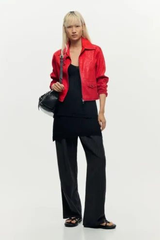 Rote Kunstleder-Jacke