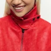 Rote Kunstleder-Jacke Rote Kunstleder-Jacke