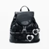 Rucksack mit Herzschnallen Rucksack mit Herzschnallen