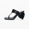 Sandalen mit Absatz in Lederoptik