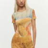 Schmal geschnittenes Hybrid-Kleid