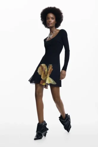 Schmal geschnittenes Kleid in Orchidee