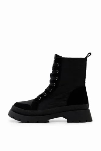 Schnürstiefel mit Leopardenmuster Schnürstiefel mit Leopardenmuster