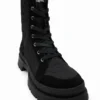 Schnürstiefel mit Leopardenmuster Schnürstiefel mit Leopardenmuster