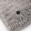 Set aus kurz geschnittenem Pullover und Mütze Set aus kurz geschnittenem Pullover und Mütze