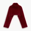 Set aus kurz geschnittenem Pullover und Mütze Set aus kurz geschnittenem Pullover und Mütze