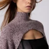 Set aus Pullover und Strickhut Set aus Pullover und Strickhut