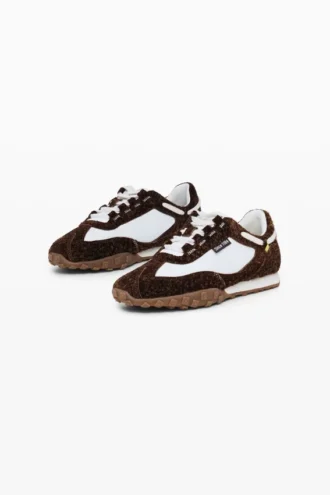 Sneaker aus Leder Sneaker aus Leder