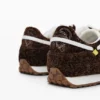 Sneaker aus Leder