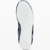 Sneaker mit Denim-Patchwork