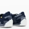 Sneaker mit Denim-Patchwork