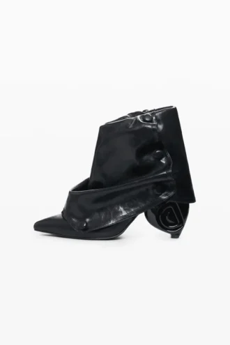 Stiefelette mit Umschlag