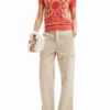Strick-T-Shirt mit Blumenmotiv