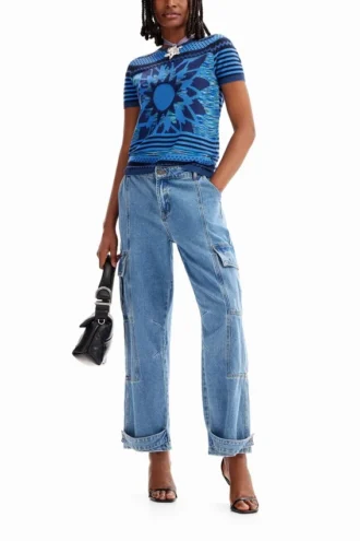 Strick-T-Shirt mit Blumenmotiv