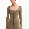 Strickkleid mit Reißverschluss Strickkleid mit Reißverschluss