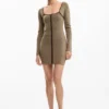 Strickkleid mit Reißverschluss Strickkleid mit Reißverschluss