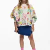 Sweatshirt mit weitem Ärmel und Schriftzug Sweatshirt mit weitem Ärmel und Schriftzug