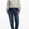 Sweatshirt mit Ziernähten