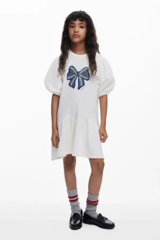 Sweatshirts-Kleid mit Schleife Sweatshirts-Kleid mit Schleife